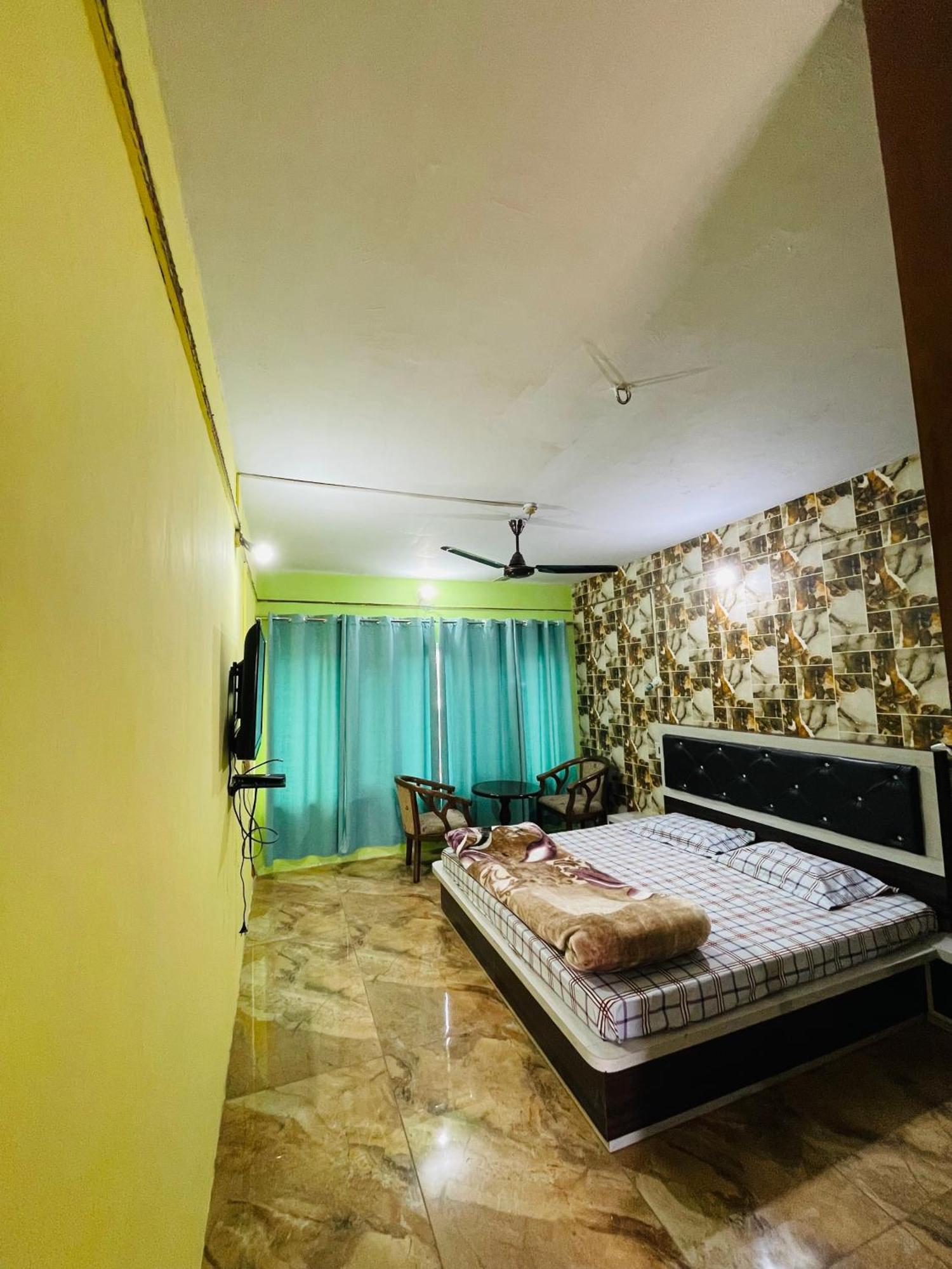 Hotel New Sahil Srīnagar المظهر الخارجي الصورة